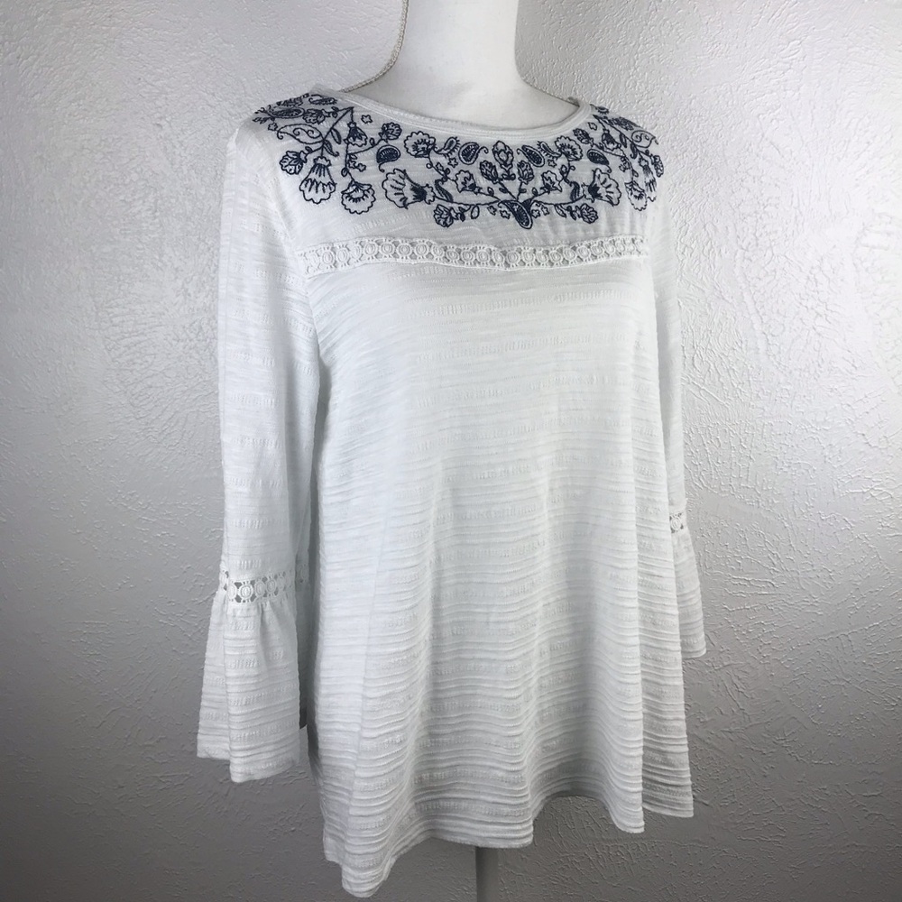 Style & Co | Bell Sleeve Embroidery Top | Medium